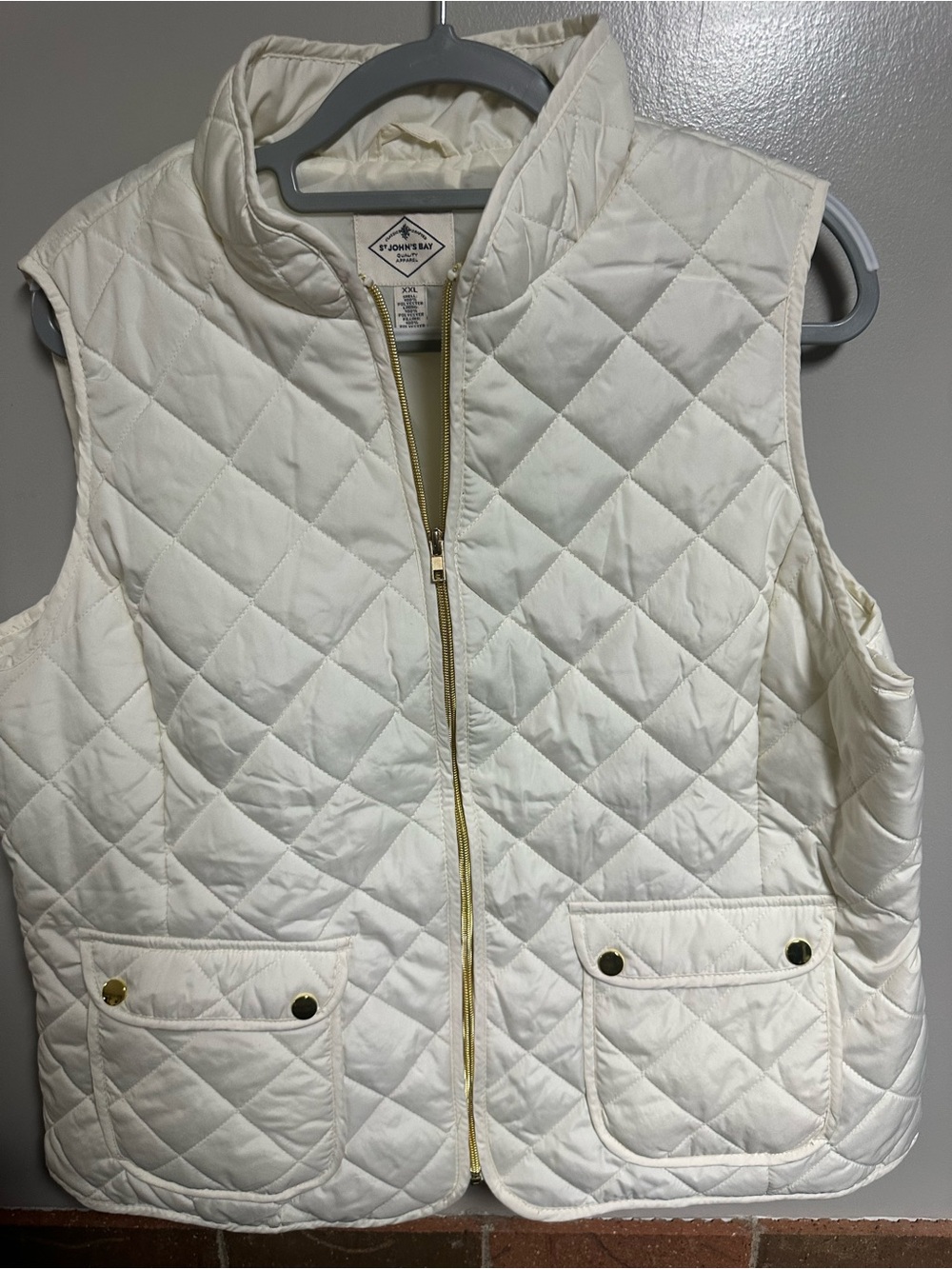 St. John's Bay Cream Quilted Kids Vest with Gold Zipper